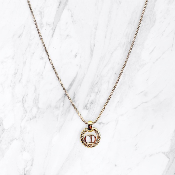 Christian Dior CD Logo Rope Circle Necklace - Picture 3 of 6